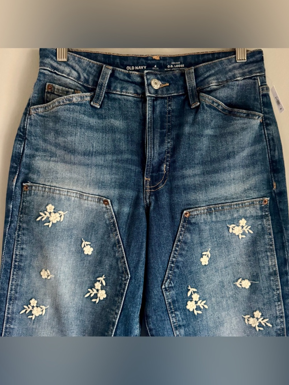 Old Navy NWT High-Waisted OG Loose Floral Print Jeans Size 4 Petite - Picture 5 of 9